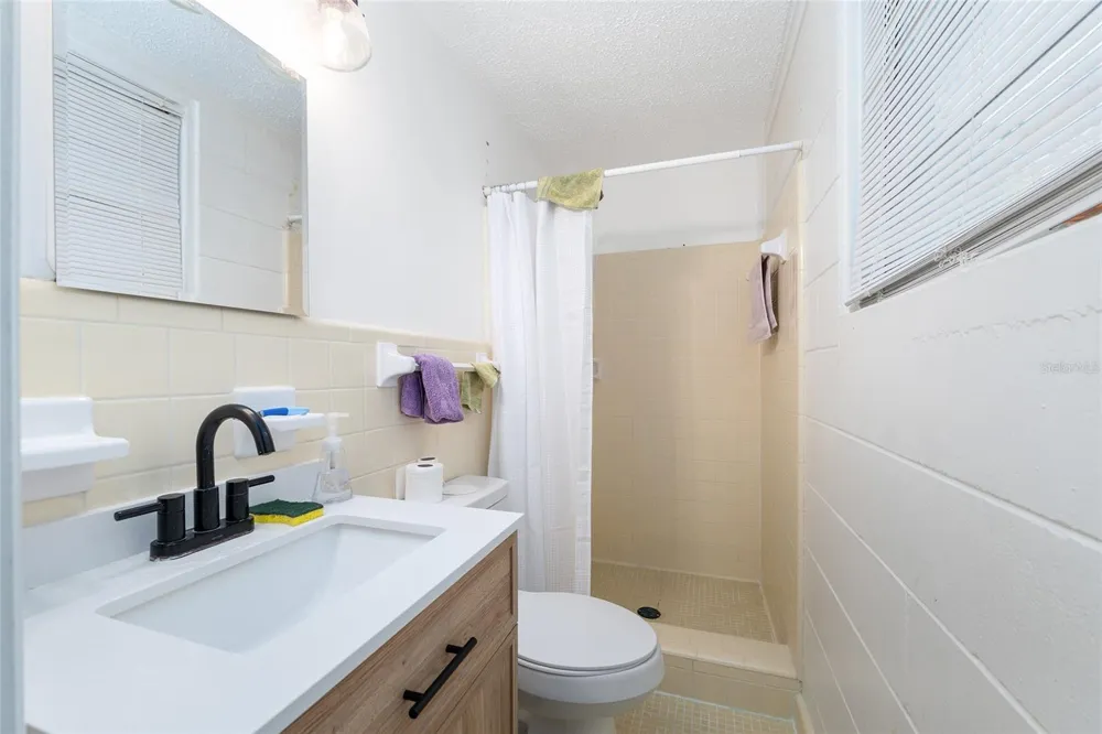 505 NW 37TH PLACE Gainesville, FL 32609