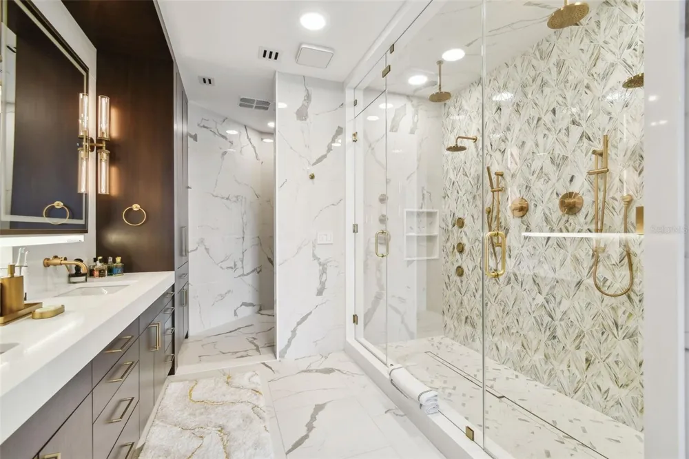 450 KNIGHTS RUN AVENUE #2004 Tampa, FL 33602