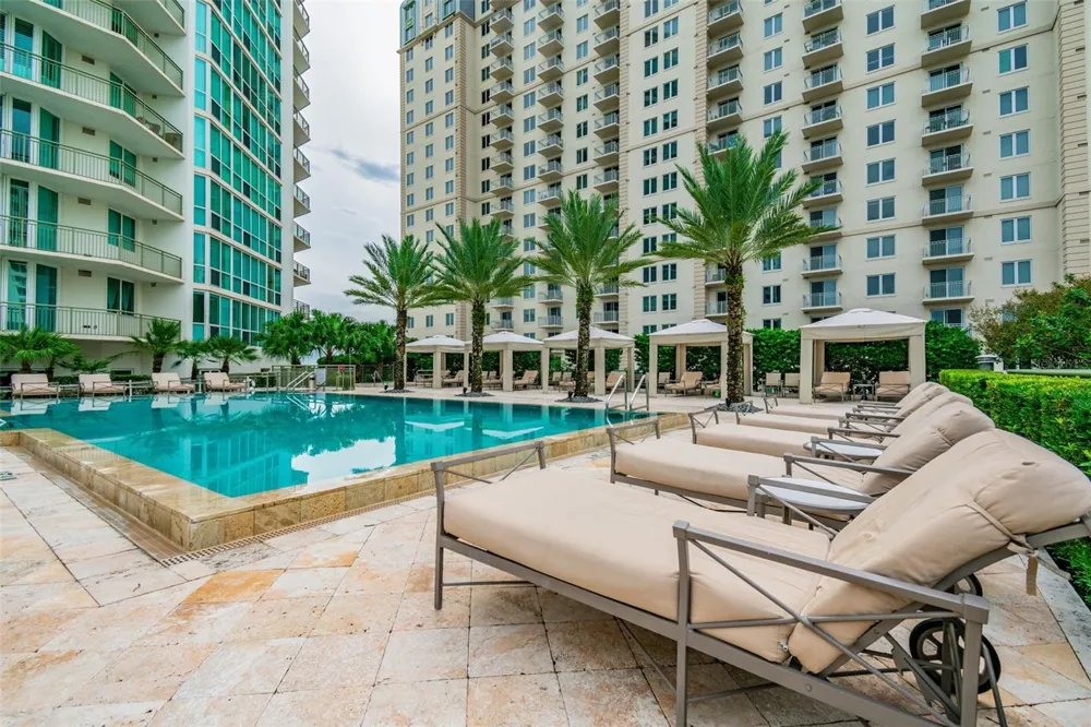 450 KNIGHTS RUN AVENUE #2004 Tampa, FL 33602