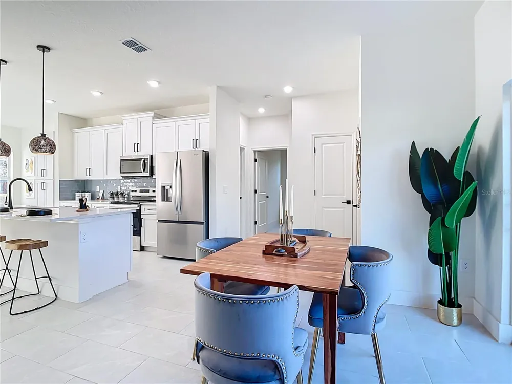 422 EISENHOWER BOULEVARD Lehigh Acres, FL 33974