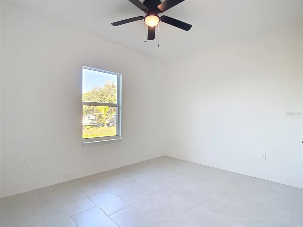 422 EISENHOWER BOULEVARD Lehigh Acres, FL 33974