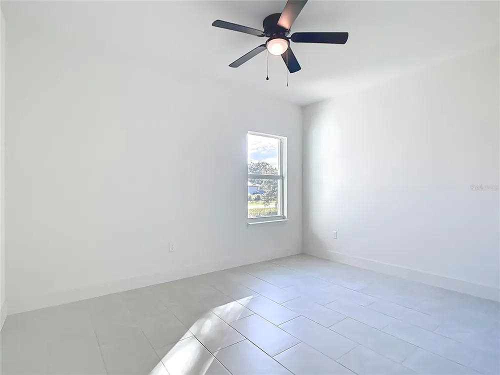422 EISENHOWER BOULEVARD Lehigh Acres, FL 33974