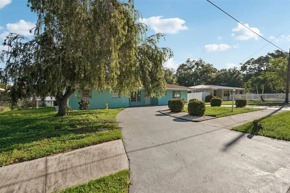 1339 22ND STREET Sarasota, FL 34234