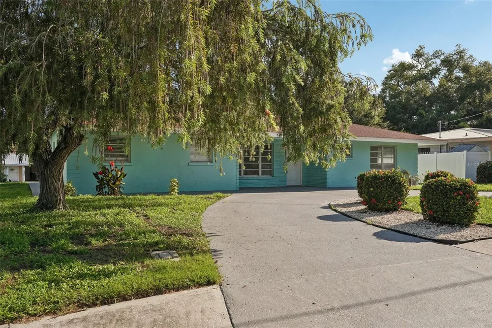 1339 22ND STREET Sarasota, FL 34234
