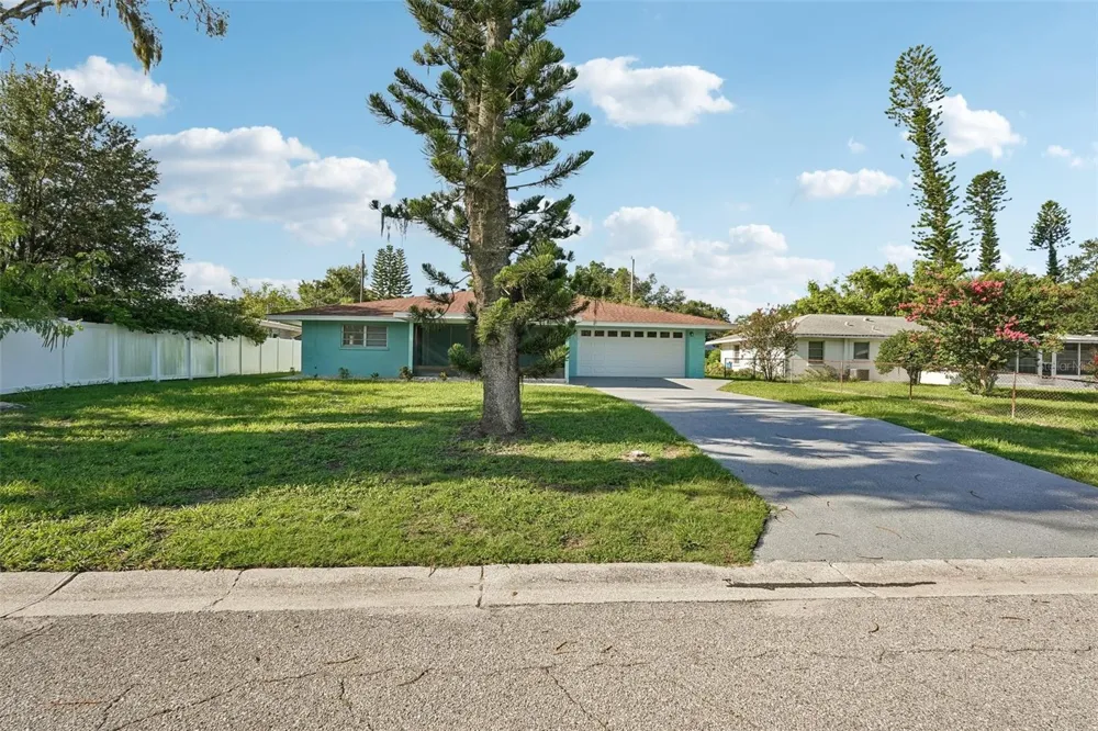 1339 22ND STREET Sarasota, FL 34234