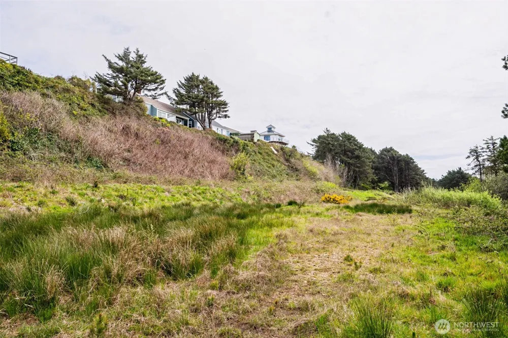 4776 Beach Lane Moclips, WA 98562