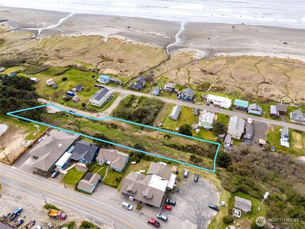 4776 Beach Lane Moclips, WA 98562