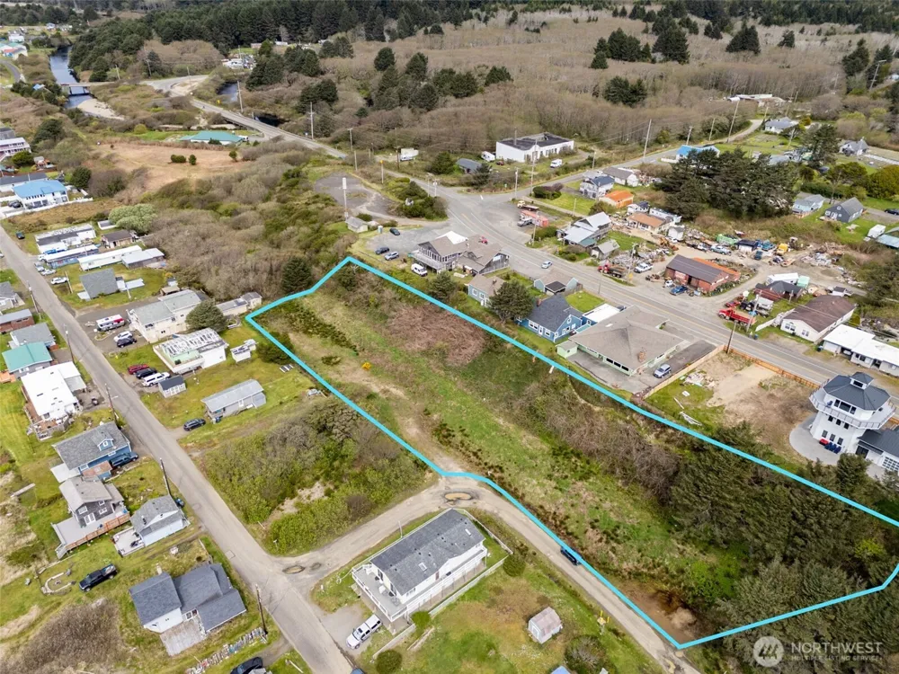 4776 Beach Lane Moclips, WA 98562