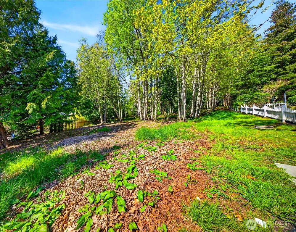 784 Lillooet La Conner, WA 98257