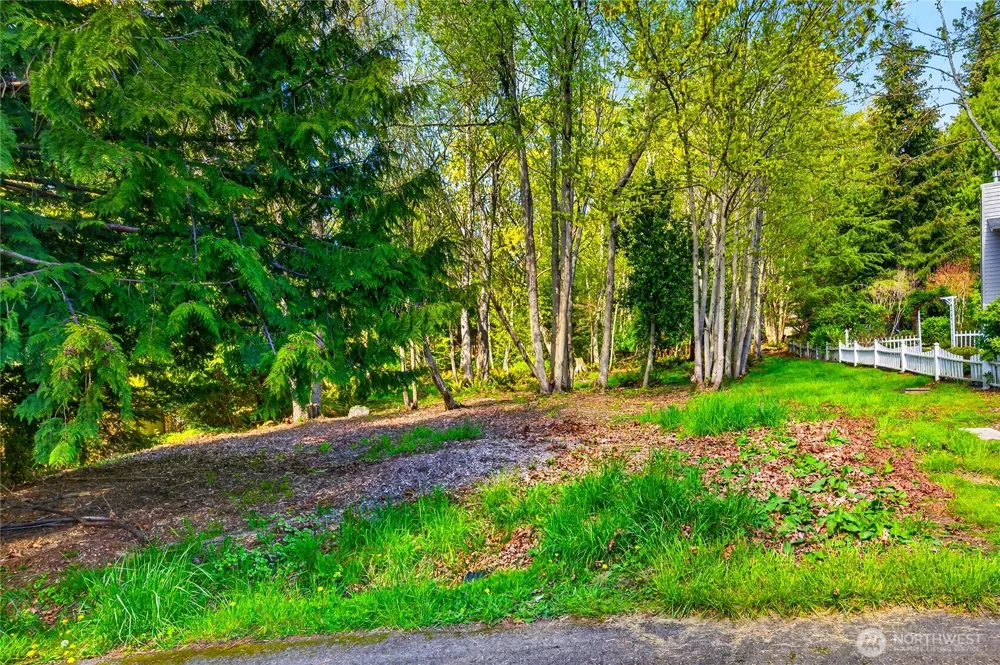 784 Lillooet La Conner, WA 98257