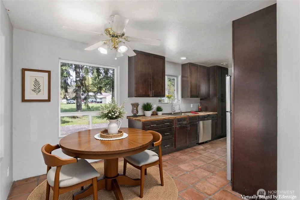 295 Kangas Road Toledo, WA 98591