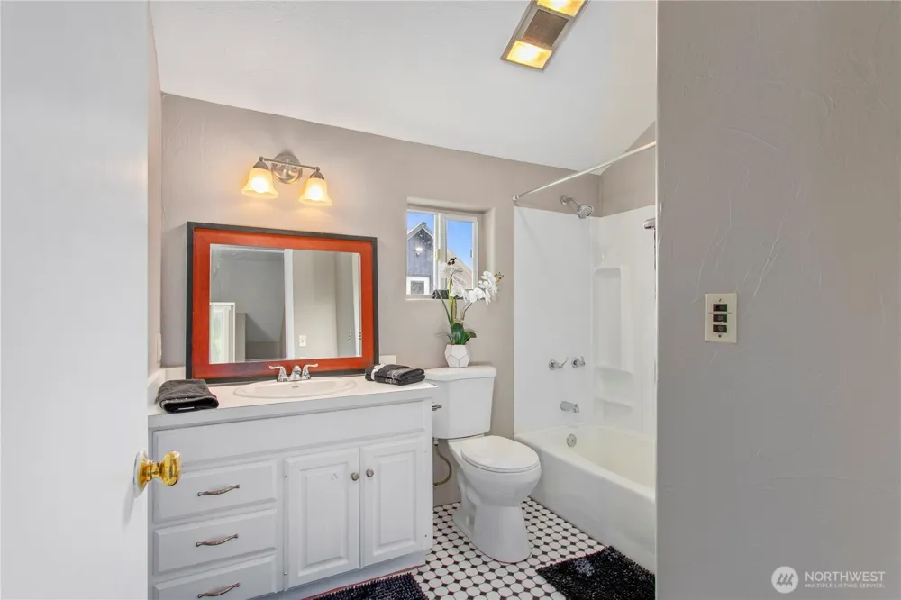 295 Kangas Road Toledo, WA 98591