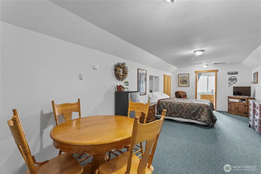 295 Kangas Road Toledo, WA 98591