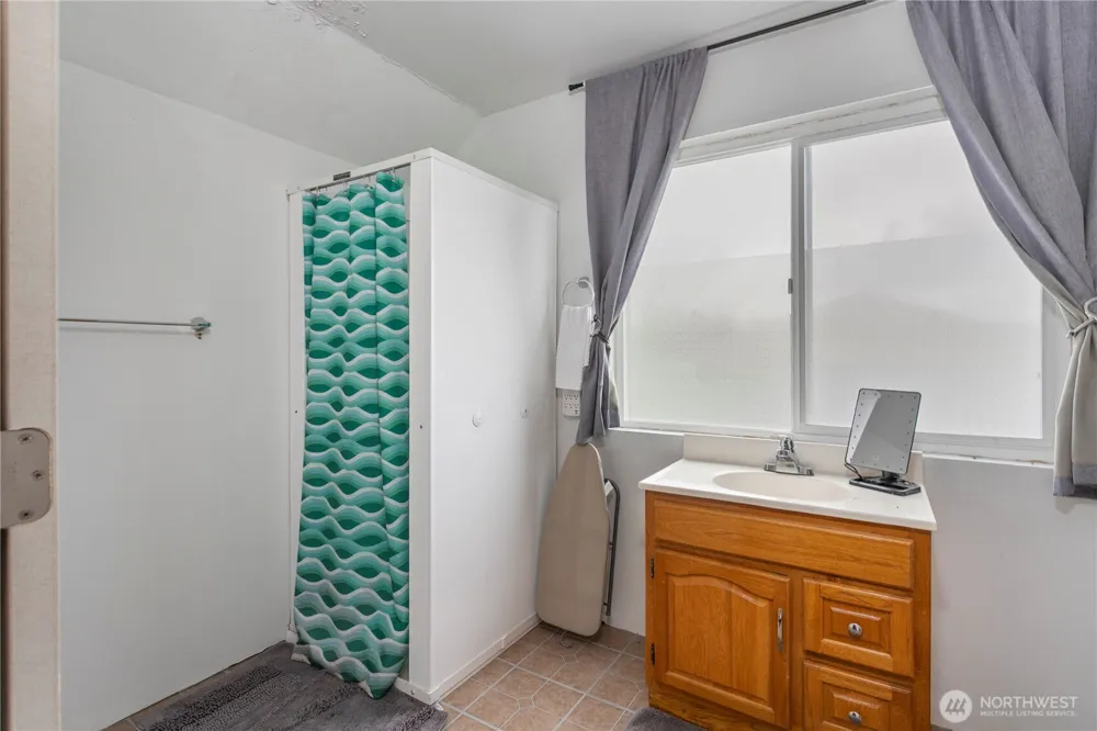 295 Kangas Road Toledo, WA 98591