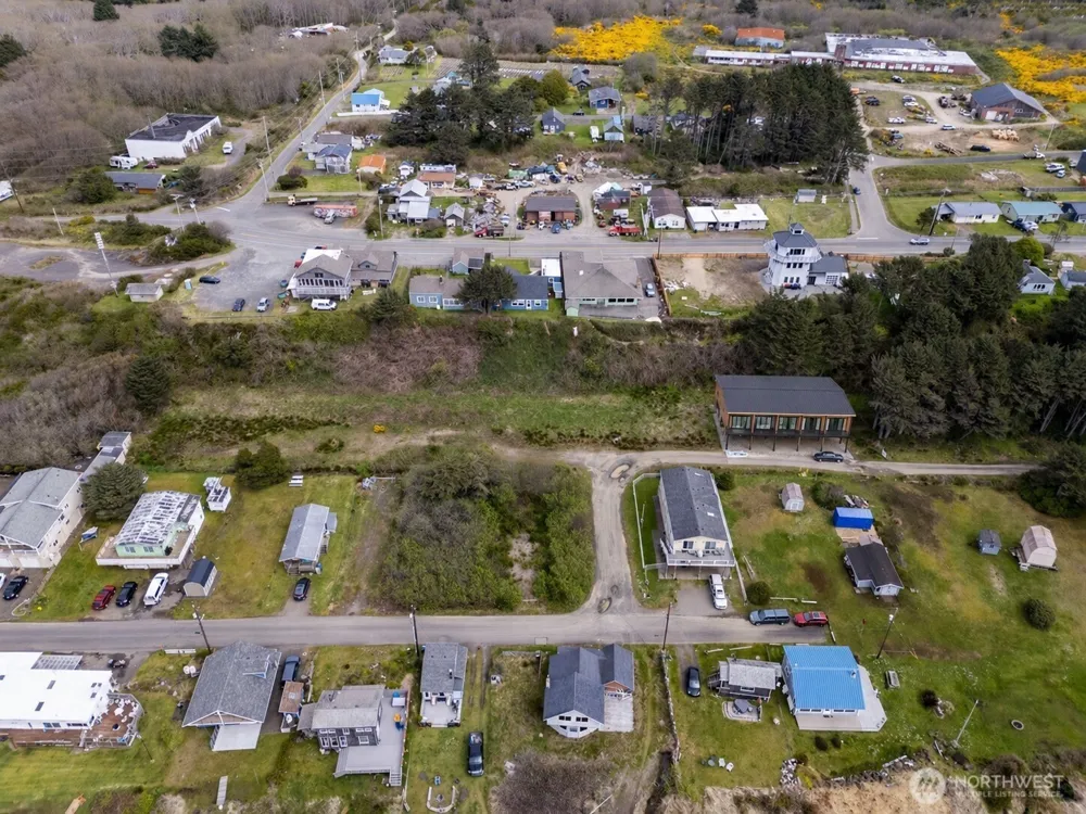 4776 Beach Lane Moclips, WA 98562