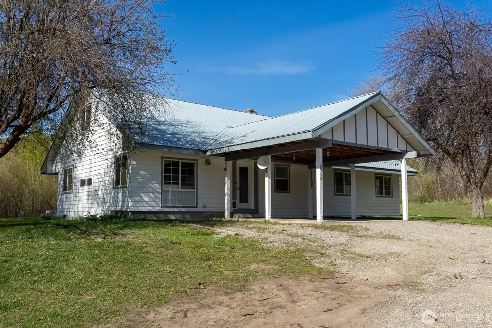 20752 State Route 20 Twisp, WA 98856