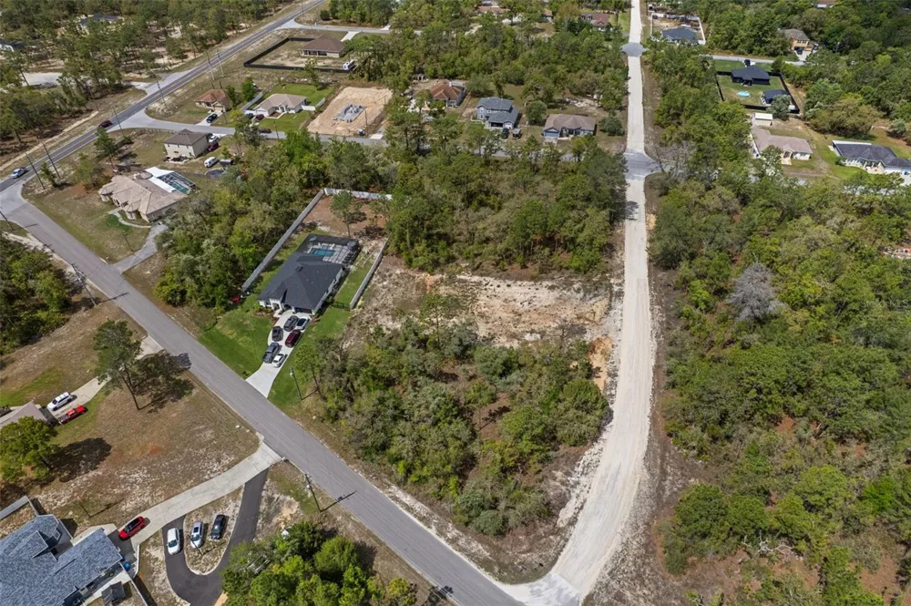 12140 MISSISSIPPI KITE AVENUE Brooksville, FL 34614