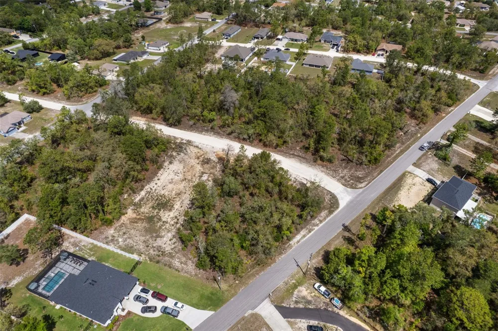 12140 MISSISSIPPI KITE AVENUE Brooksville, FL 34614