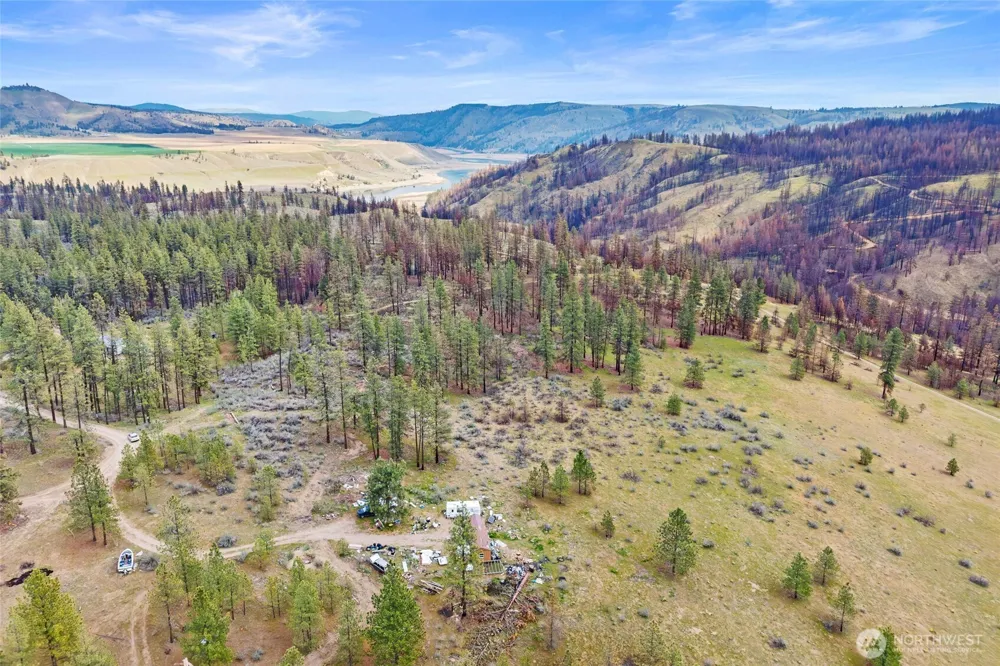 36480 Western Pines Drive Davenport, WA 99122