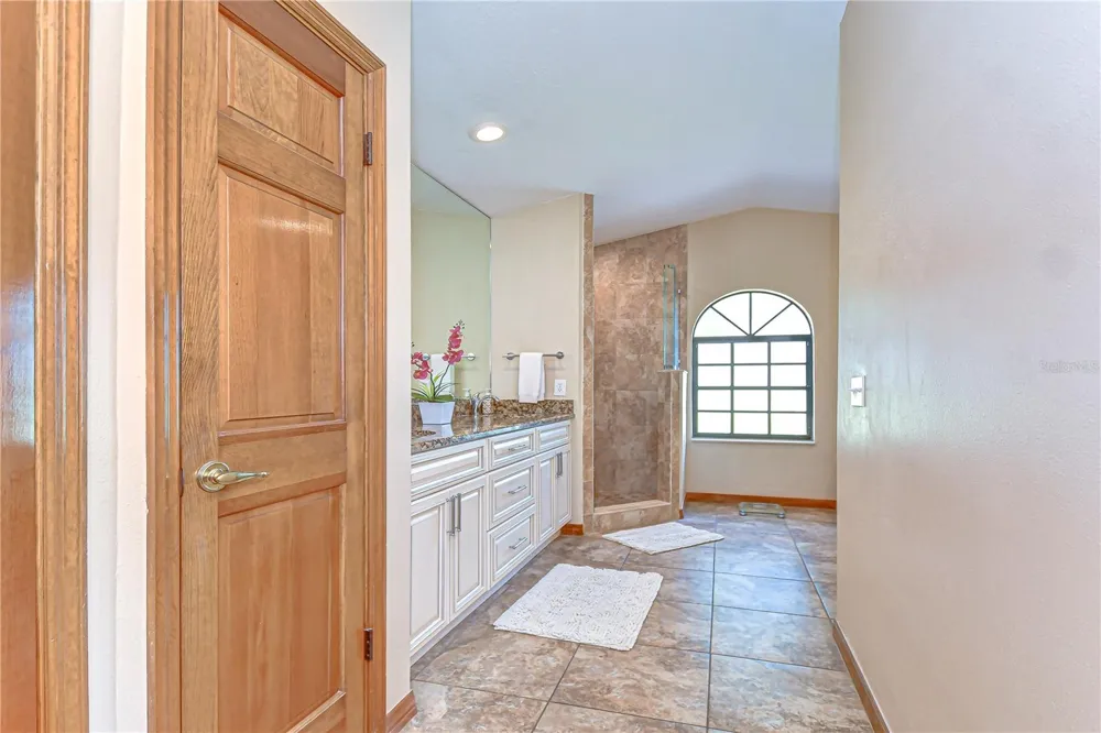 709 SPORTSMAN PARK DRIVE Seffner, FL 33584