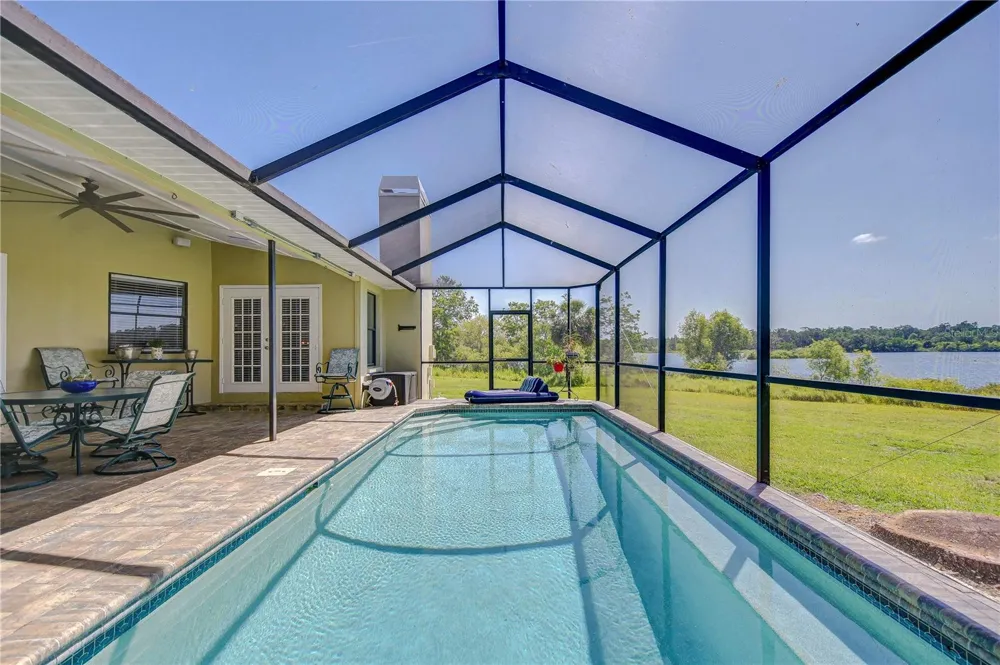 709 SPORTSMAN PARK DRIVE Seffner, FL 33584