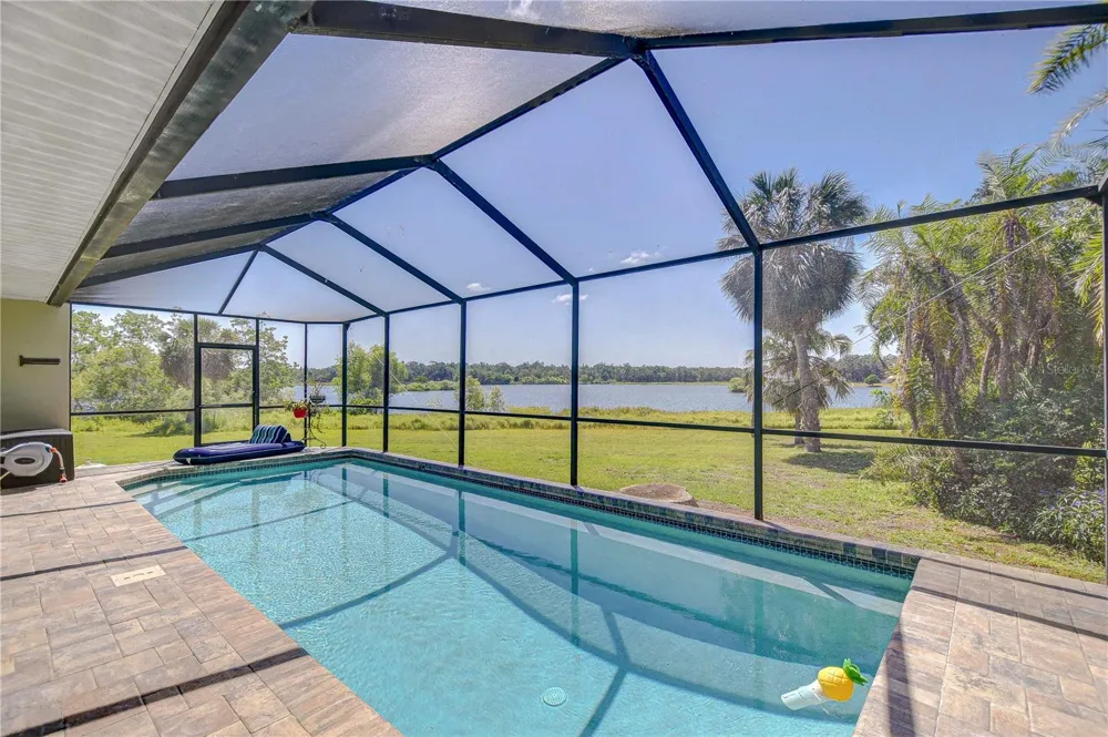 709 SPORTSMAN PARK DRIVE Seffner, FL 33584