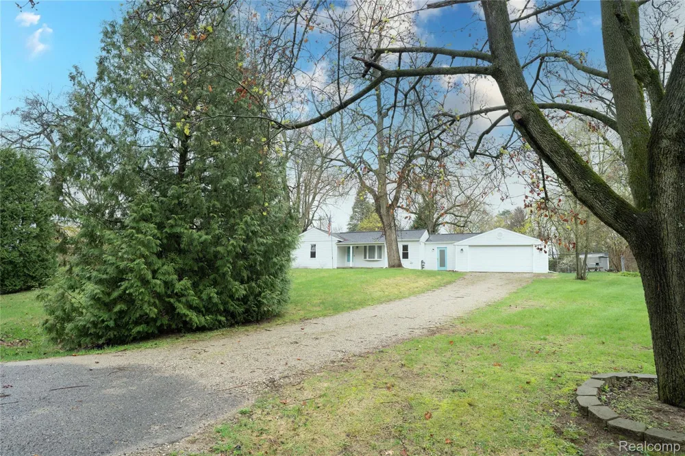 620 S Briarvale Drive Auburn Hills City, MI 48326
