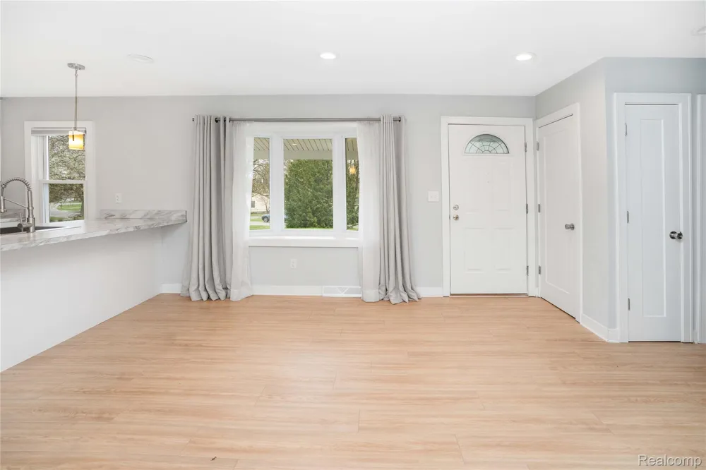 620 S Briarvale Drive Auburn Hills City, MI 48326