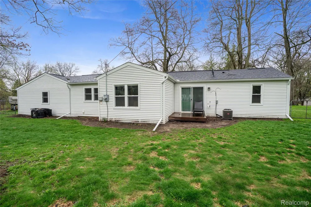 620 S Briarvale Drive Auburn Hills City, MI 48326