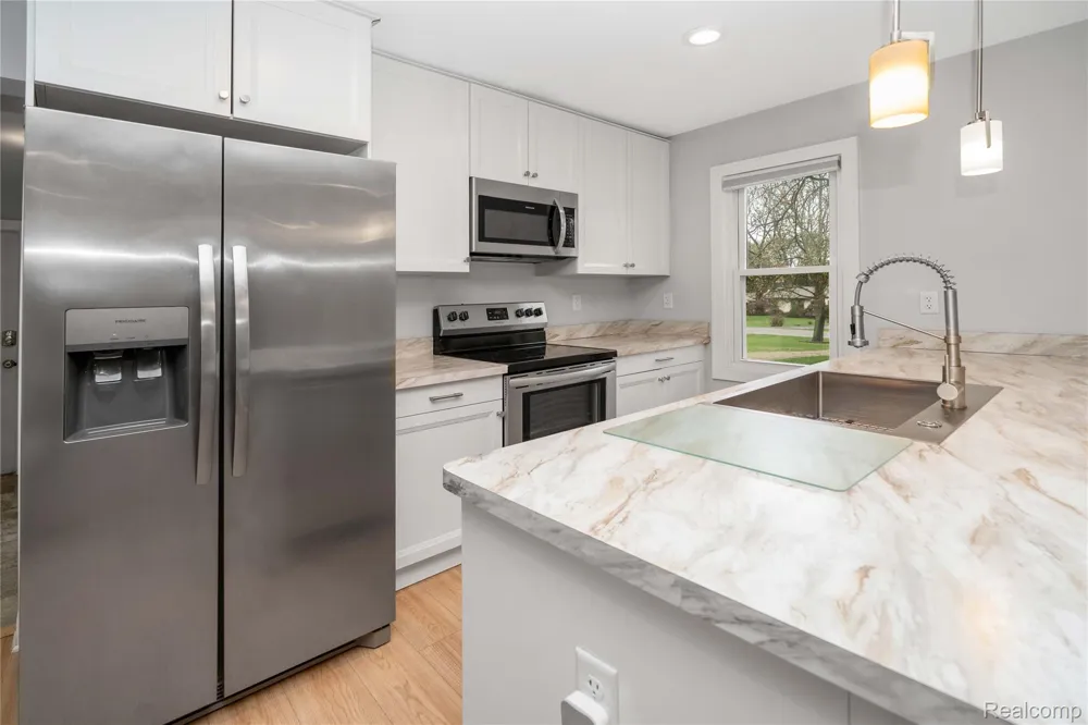 620 S Briarvale Drive Auburn Hills City, MI 48326