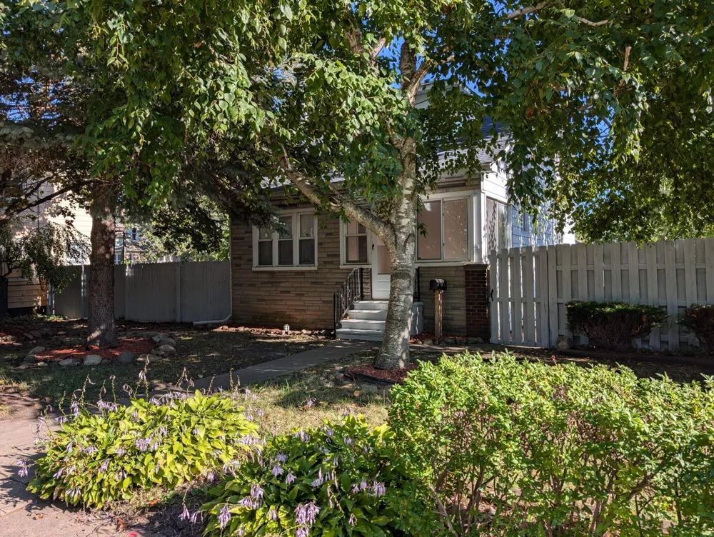 40 W Benson Street Ecorse City, MI 48229