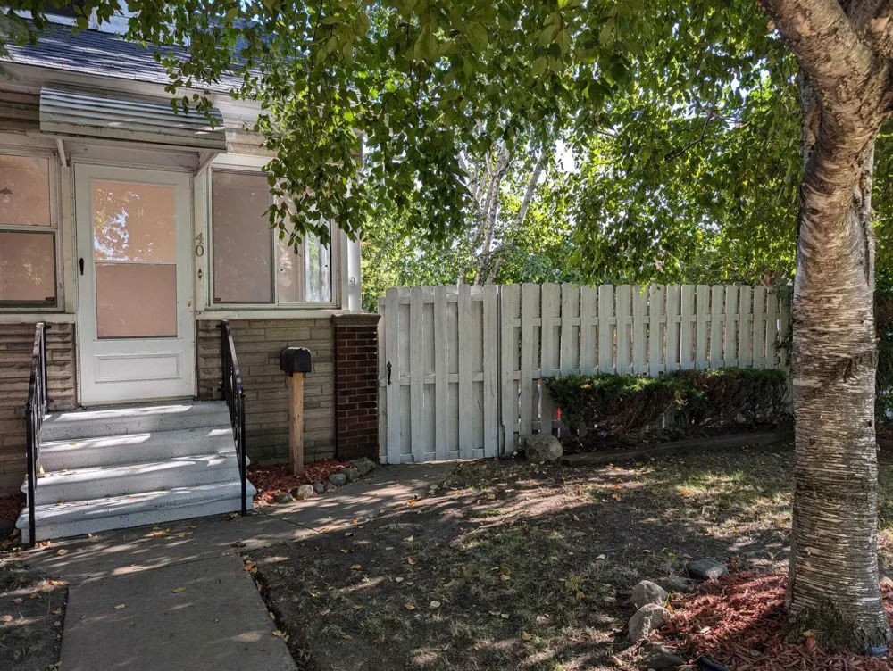 40 W Benson Street Ecorse City, MI 48229