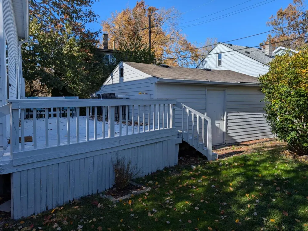 40 W Benson Street Ecorse City, MI 48229