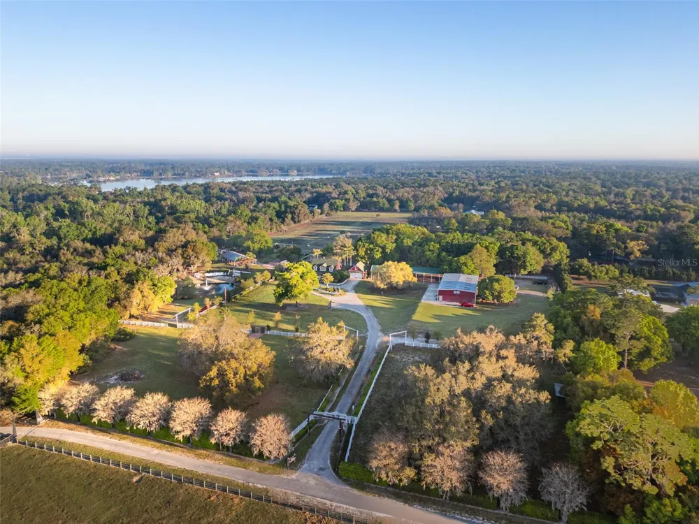 280 CAMPBELL RANCH RUN Geneva, FL 32732