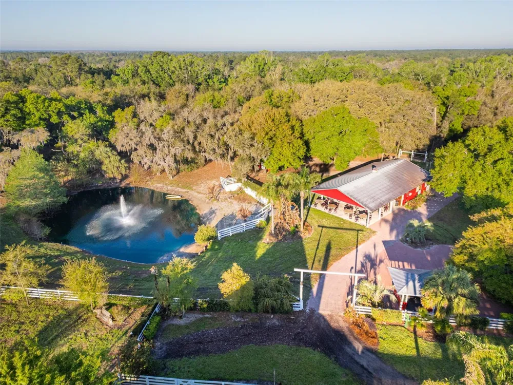 280 CAMPBELL RANCH RUN Geneva, FL 32732