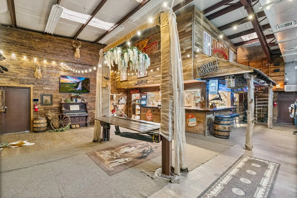 280 CAMPBELL RANCH RUN Geneva, FL 32732