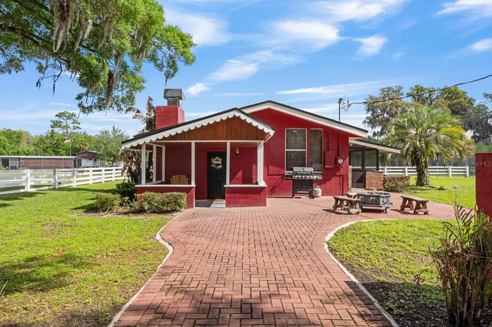 280 CAMPBELL RANCH RUN Geneva, FL 32732