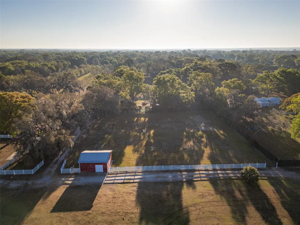 280 CAMPBELL RANCH RUN Geneva, FL 32732