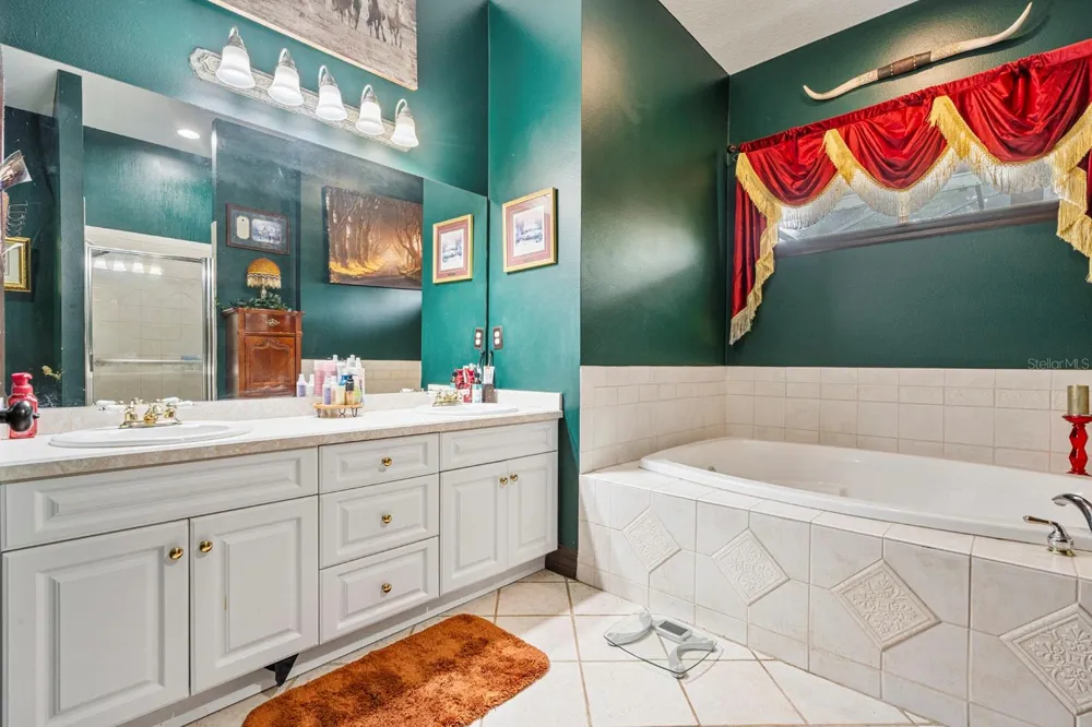 280 CAMPBELL RANCH RUN Geneva, FL 32732