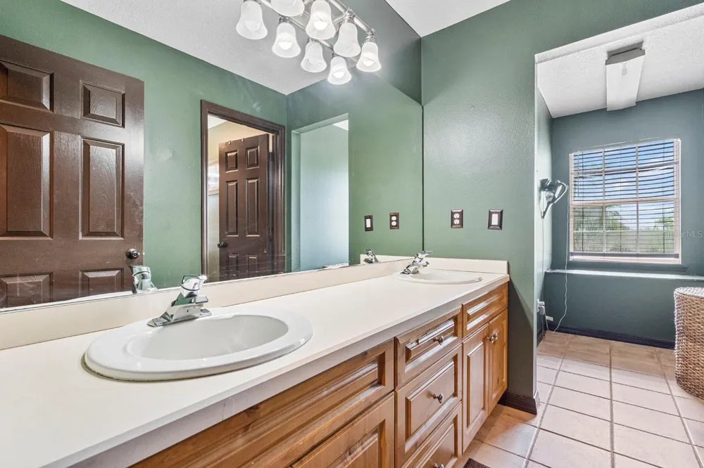 280 CAMPBELL RANCH RUN Geneva, FL 32732
