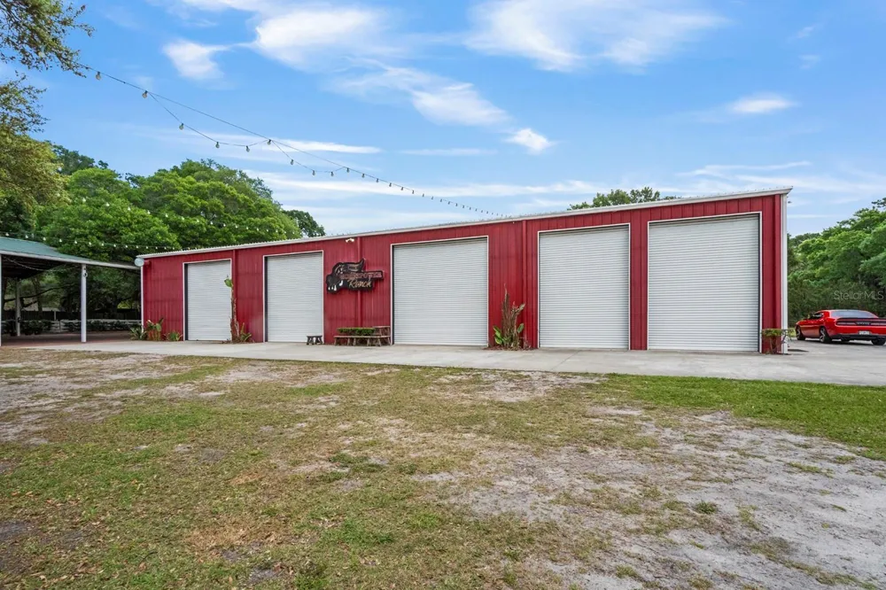 280 CAMPBELL RANCH RUN Geneva, FL 32732