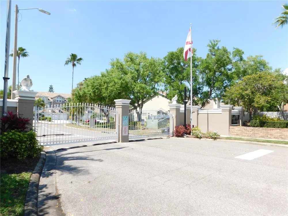 1720 ARABIAN LANE Palm Harbor, FL 34685