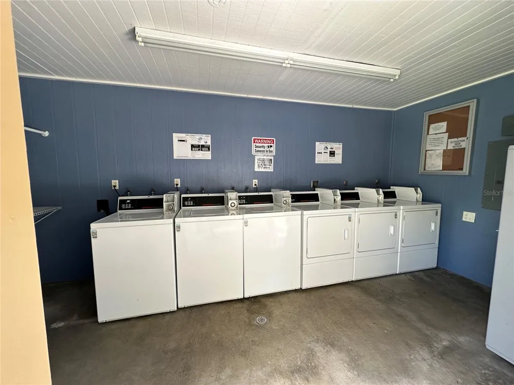 2950 CLARK ROAD #112 Sarasota, FL 34231