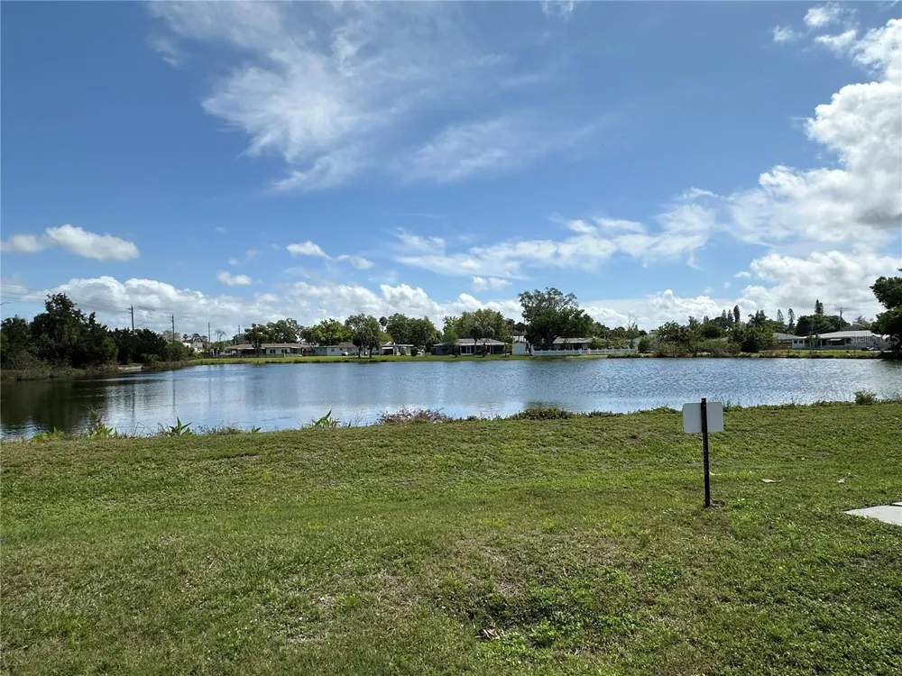 2950 CLARK ROAD #112 Sarasota, FL 34231