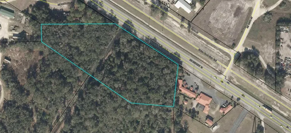 17450 SE HIGHWAY 19 Cross City, FL 32628