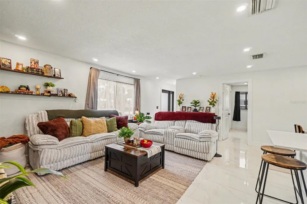 73 CARDINAL DRIVE North Fort Myers, FL 33917