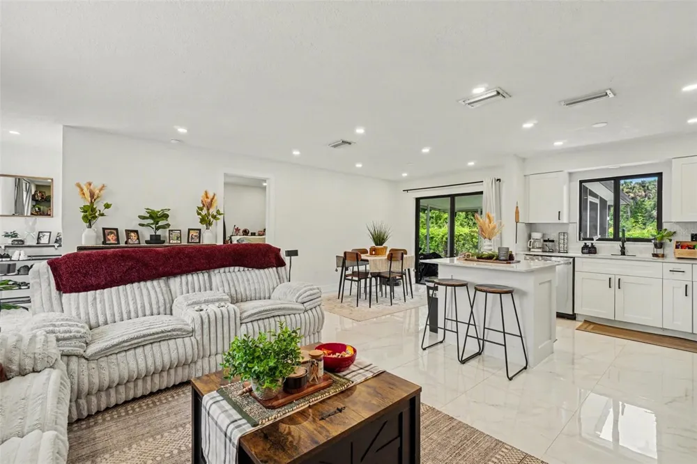 73 CARDINAL DRIVE North Fort Myers, FL 33917