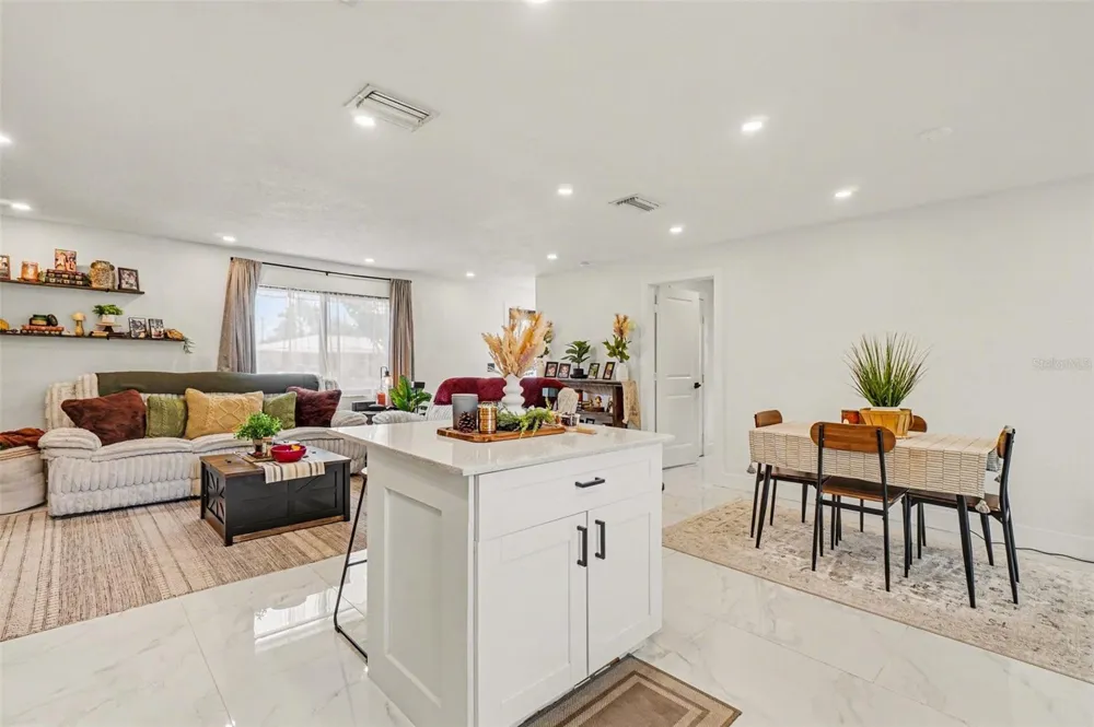 73 CARDINAL DRIVE North Fort Myers, FL 33917