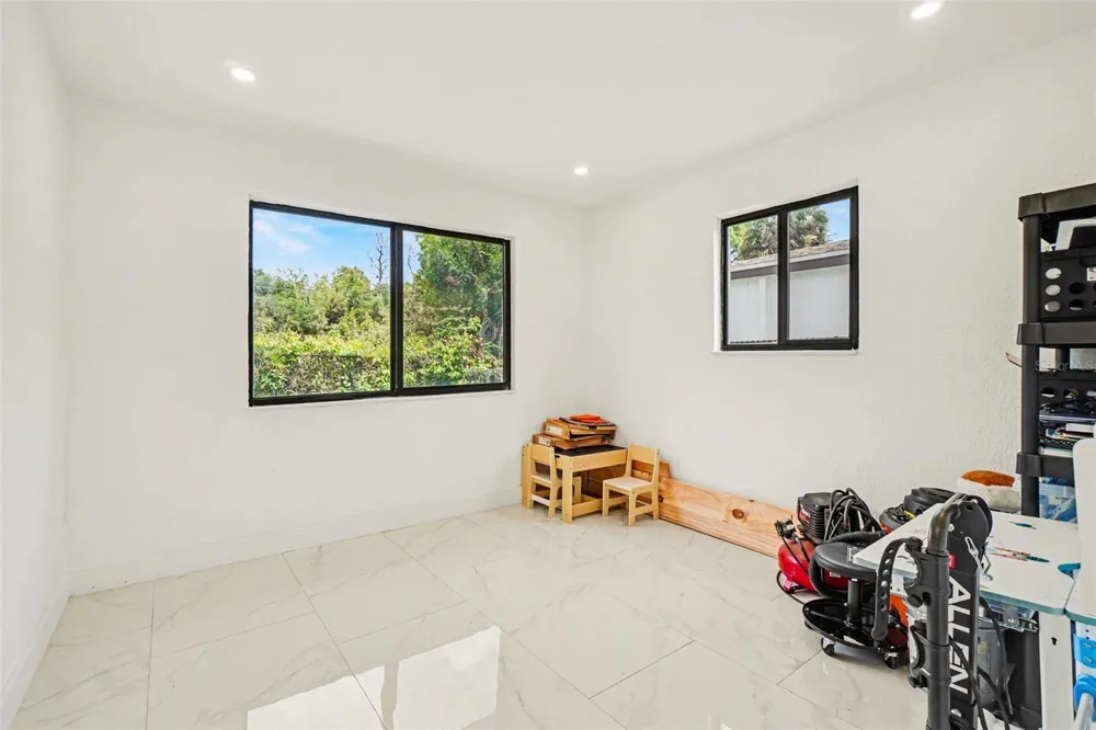 73 CARDINAL DRIVE North Fort Myers, FL 33917