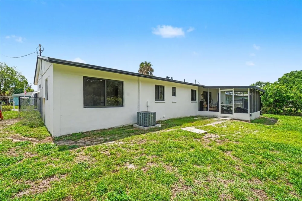 73 CARDINAL DRIVE North Fort Myers, FL 33917